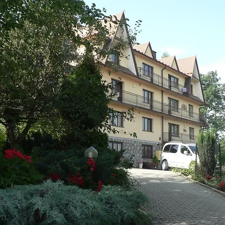 Osrodek Wypoczynkowy Ania 3*